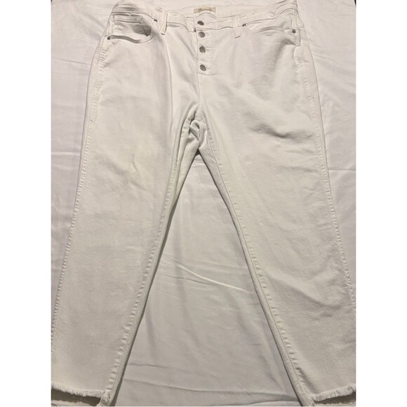 Madewell Denim - Madewell White Skinny Button-Fly Jeans